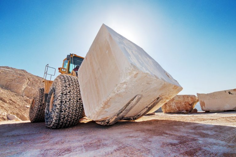 Oman To Seek Maximum Returns from The Mining Sector
