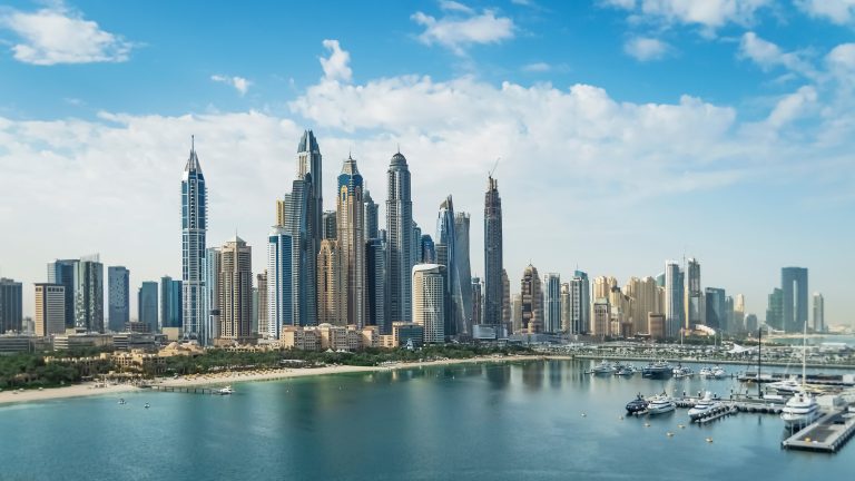 UAE’s Non-Oil Sector Hits Four-Year High in December 2023